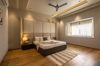 SaffronStays Aruvilla - 3 bedroom pool villa with games room and lawns - Jairāmpura - 5
