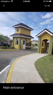 Royal Vacation Retreat - Falmouth - 2