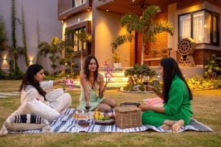 SaffronStays Aruvilla - 3 bedroom pool villa with games room and lawns - Jairāmpura - 9