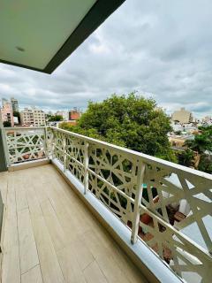 Moderno y Luminoso Departamento - Corrientes - 9