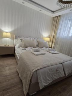 Rebany Apartman 3 - Debrecen - 0