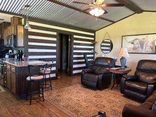 Vineyard Trail Cottages- Adults Only - Fredericksburg - 4