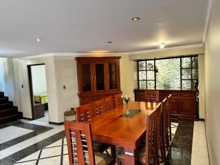 Great House, Amazing location!! - 8