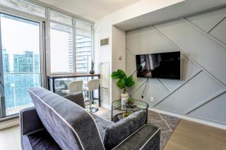 Luxury Condo Living Downtown Toronto - 3