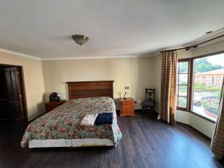 Great House, Amazing location!! - 6