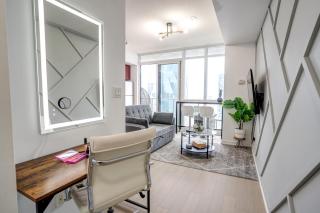 Luxury Condo Living Downtown Toronto - 6