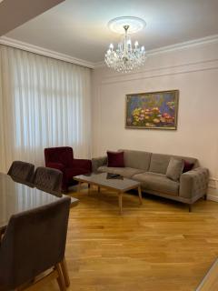 Granny's house - Baku - 5