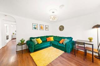 Contractors Central Smart Tv WiFi Parking - Chatham - 0