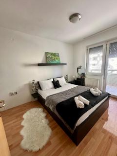 Apartman Azra - Usje - 9