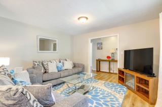 Family Home with Deck and Pool in Stockbridge! - Stockbridge - 7