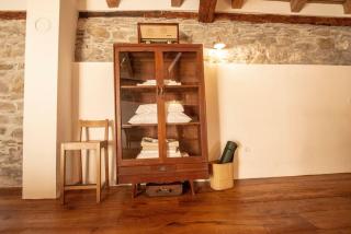 Podraga18 - HeritageStoneBarn - Podnanos - 2