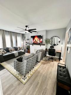 Charming 2BR 2BA 10 min DT Airport by LSP Homes - Atlanta - 9