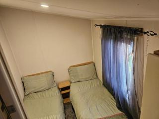 Luxury Chichester caravan Seaside Retreat - 8