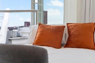 Luxury Rotunda Studio with FREE Voucher in New Street - Birmingham - 6