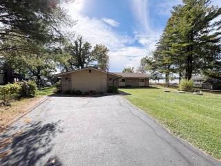 Lake House in Briggsville - Briggsville - 0