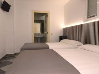 HOSTAL HENARES - San Fernando de Henares - 1