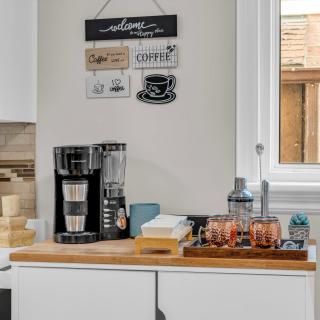 Retro Arcade & Gaming Home by Pako Stays - Brampton - 4