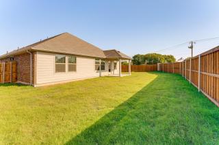 New Home with Yard and Pool Access 8 Mi to McKinney! - Princeton - 9