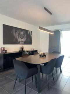 Stunning Retreat with Pool Near Brussels! - 3