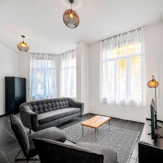 Spacieuse maison, 4 chambres, Wi-Fi et Parking - Tourcoing - 0