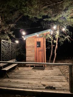 Wild Pines Waterfront Guesthouse Sauna BBQ Pet Friendly - Jindabyne - 8