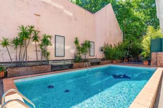 Harbour Horizon - Iconic Skyline Retreat with Pool - Sydney - 6
