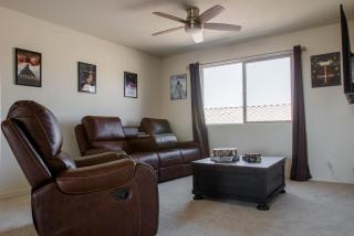 1 mile from Cardinal Stadium Sauna & Massage Chair - Glendale - 6