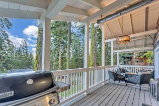 Modern Tahoe Retreat with Grill Walk to Beach - 5