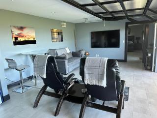 Contemporary Ocean Sunset Views with Firepit Pt Loma close to PLNU - San Diego - 1