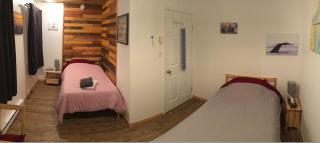 Inukshuk Rooms - 9