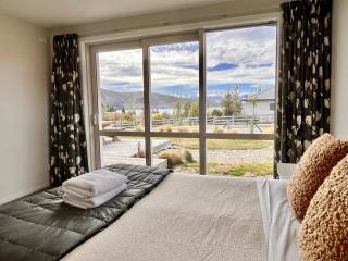 Blae Loch - Lake Tekapo - 1