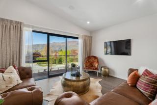 86 on Kirimoko - Wanaka Holiday Home - Wanaka - 2