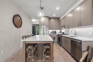 The Beach House at Saratoga Modern Beach Oasis - 6