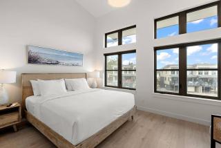 The Beach House at Saratoga Modern Beach Oasis - 3