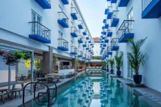 Kampi Hotel Legian - Legian - 1