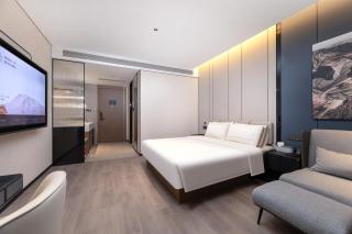 Atour Hotel Wuxi Huishan High-Speed Railway Station - Wuxi - 4
