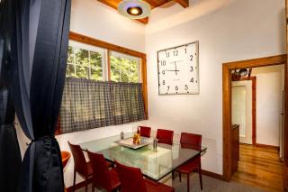 Private Two-Cabin Retreat Near Silverwood Theme Park - Sleeps 15 - 3