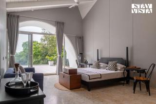 StayVista at Tellado Adagio - Infinity Pool - Siolim - 6