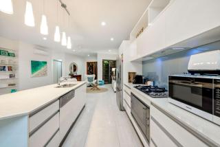 Belle Escapes Luxury Beach Edge - Palm Cove - 4