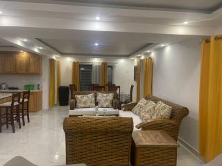 Modern House in Santo Domingo Este - Juan López - 2