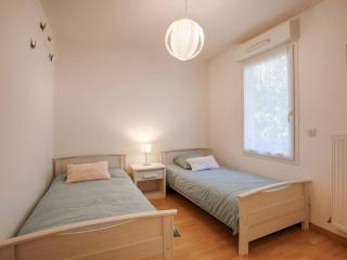 Appartement spacieux 70m², piscine, parking, près plage et commerces - FR-1-788-38 - Merville-Franceville-Plage - 4
