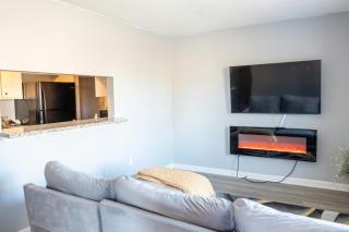 Echelon Oasis on Fleming Drive Modern Comfort & Smart Living - Houston - 7