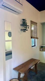 Yay Lodge SIARGAO, private room 1 with AC & hot shower and fast Starlink Wifi - General Luna - 1