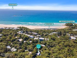 Whispering Trees by Discover Stradbroke - Point Lookout - 5
