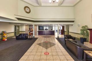 Quality Inn & Suites - Whitecourt - 5