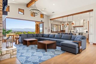 Villa de la Sky Ranch Sprawling Tuscan Villa in Wine Country - Temecula - 4