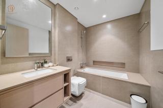 Cozy Home with Panoramic City Views near Burj Khalifa 198GR-2 - Dubai - 3