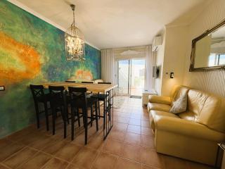 Seaview Penthouse Apartment - 7