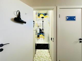 Center Capsule Hotel - Almaty - 7