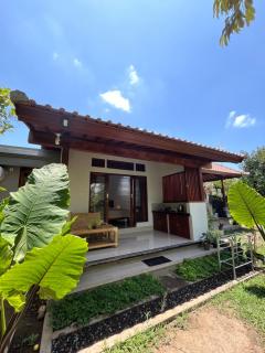 Bali Asli Guest House by EPS - 0